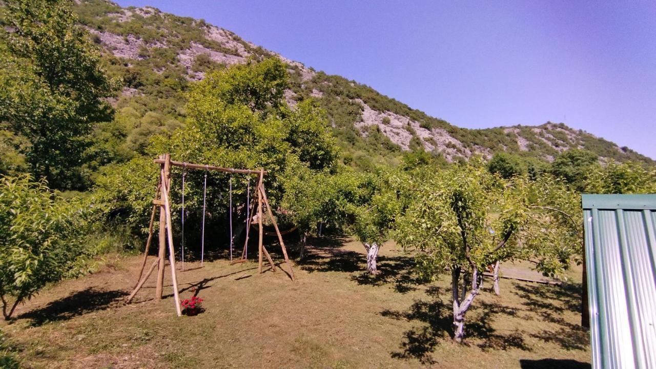 Camp Sunny Hills Hotel Virpazar Bagian luar foto