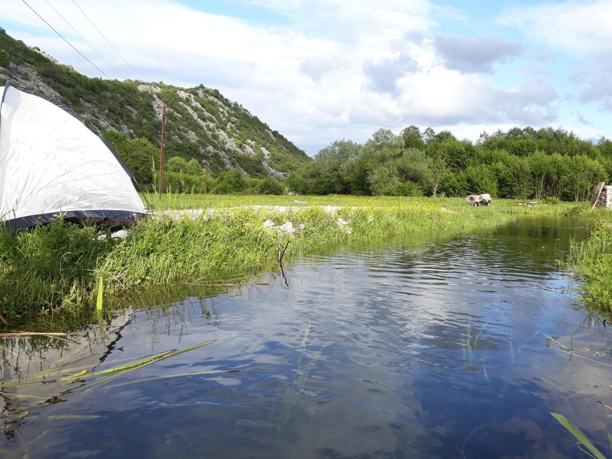 Camp Sunny Hills Hotel Virpazar Bagian luar foto