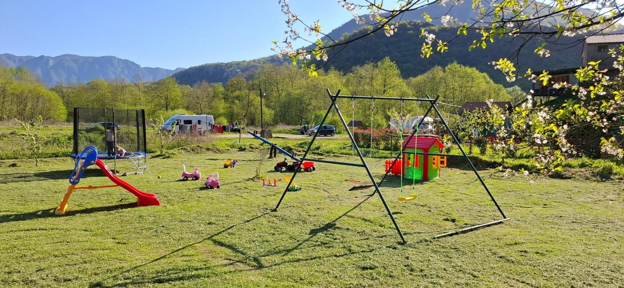 Camp Sunny Hills Hotel Virpazar Bagian luar foto