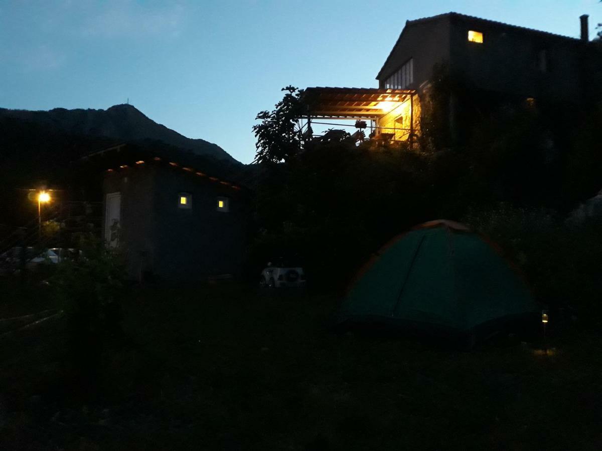 Camp Sunny Hills Hotel Virpazar Bagian luar foto